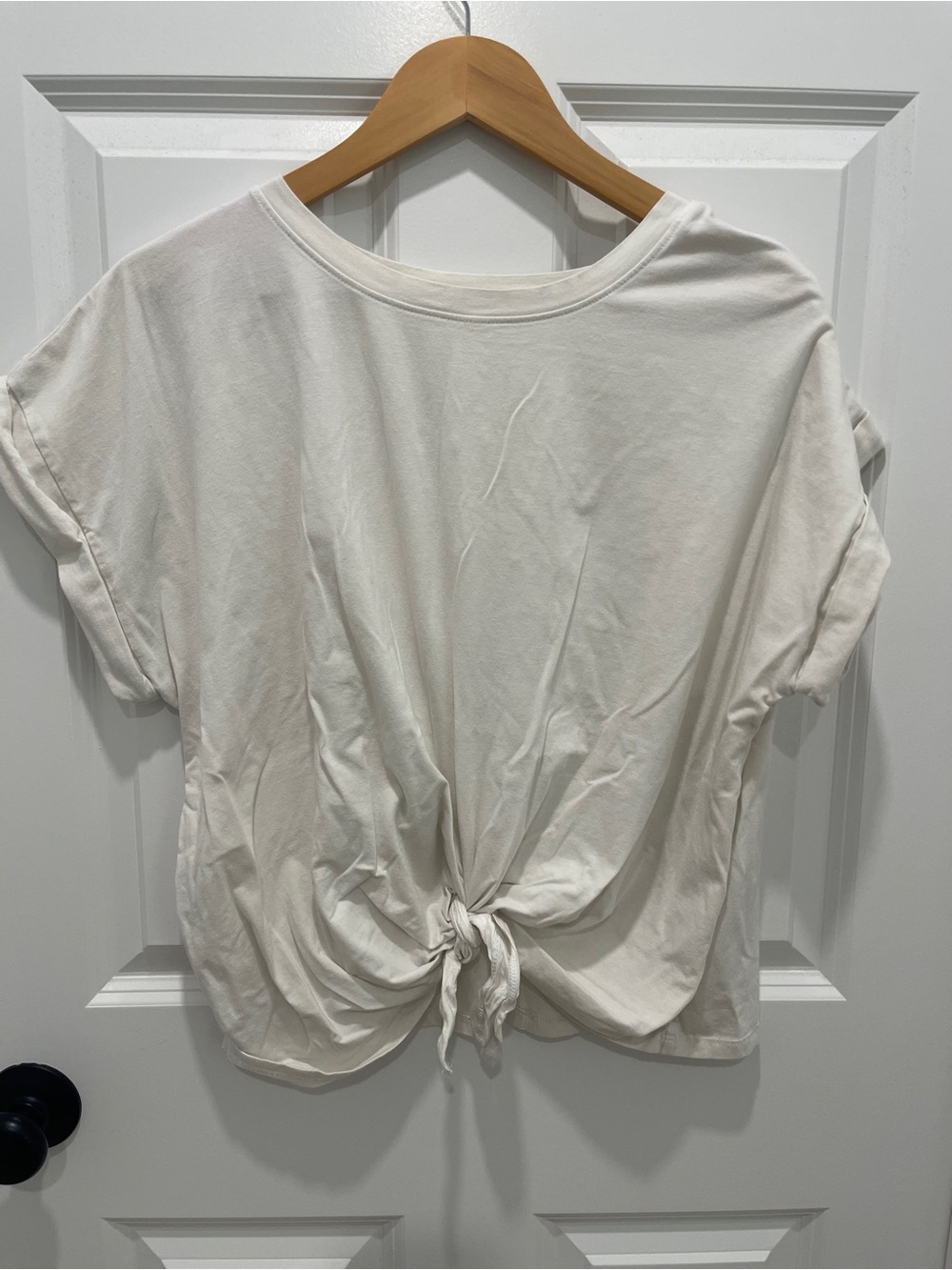 Ava & Viv Cream Tie-Front Short Sleeve Tee